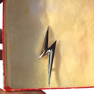 Vintage Trifari Silver Lightning Brooch/Pin